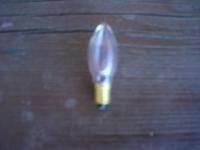 DDR Spitzkerzen E10 14Volt / 5 Watt Stück 50 cent Sachsen - Niederwürschnitz Vorschau
