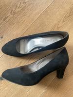 PUMPS Tamaris NEU Schwarz 40 Wildleder  ABIBALL Essen - Rüttenscheid Vorschau