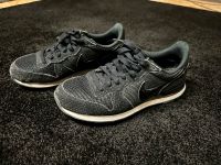 Nike Internationalist WMS 37.5 black Air Damen Hessen - Niestetal Vorschau