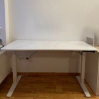 Höhenverstellbarer Schreibtisch weiß/marmor Niedersachsen - Holzminden Vorschau