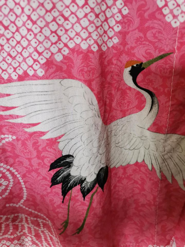 Hübsche Bluse mit Flamingos Gr. 38 in München