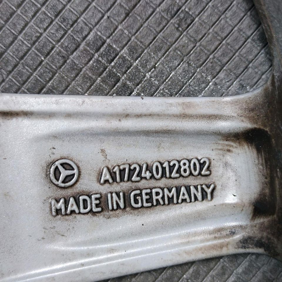 Mercedes Benz AMG Felge SLK A1724012802 8x18 ET43 in Reutlingen