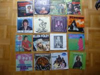 SAMMLUNG MIT 28 VINYL SINGLE'S!ROCK & POP! BITTE LESEN! Bayern - Nassenfels Vorschau