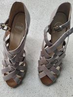 Sacha London Pumps Riemchen high heels Leder Sandalen 39 Hannover - Mitte Vorschau