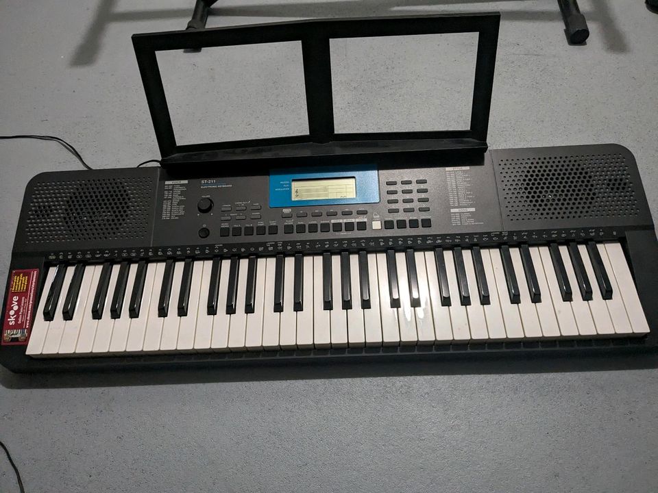 Keyboard ST 211 in Pinneberg