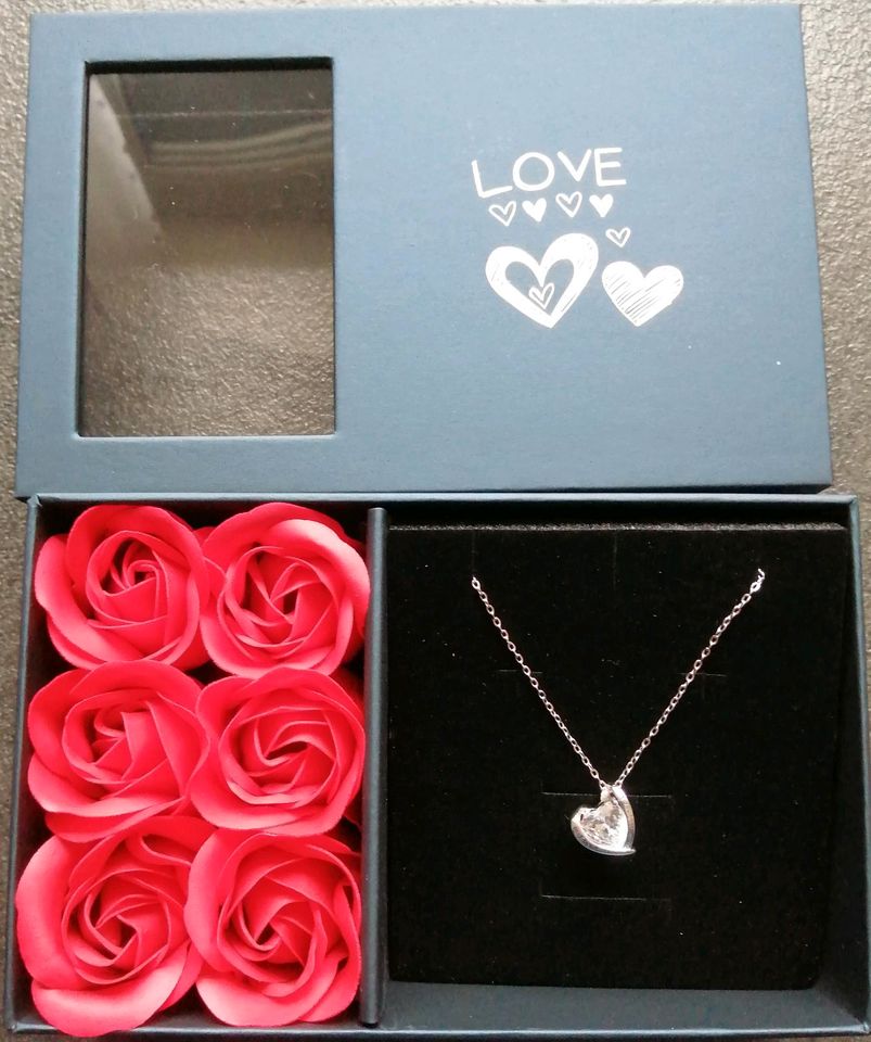 Geschenkbox ewige Rose mit Kette 925 Silber in Regensburg