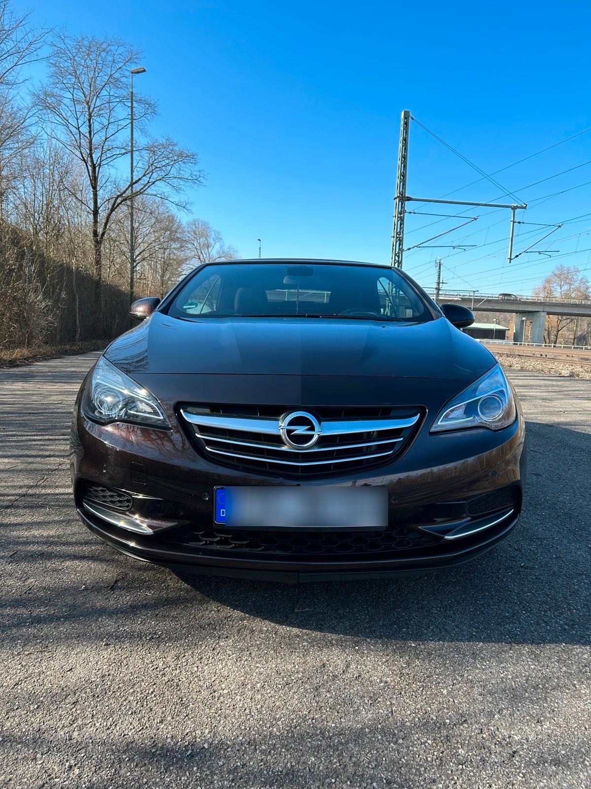 Abbildung des Autos Opel Cascada 1.4 Turbo T…