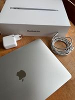 MacBook Air 13-inch, Apple M1 Chip, 8GB RAM, 256GB SSD Koblenz - Urbar Vorschau