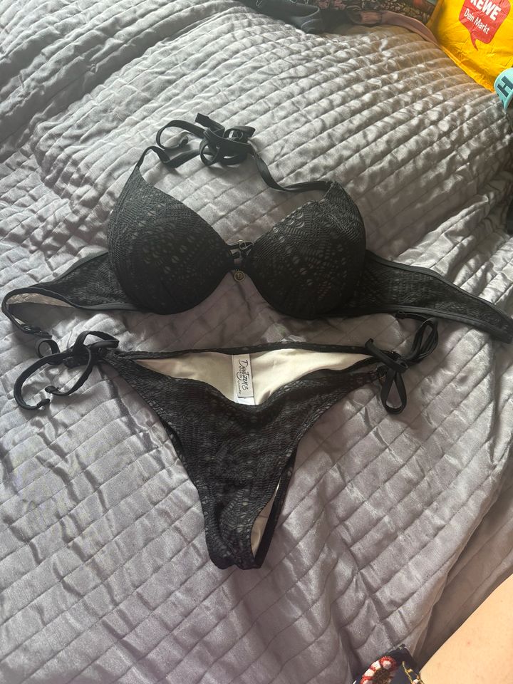 Damen Bikini Sexy Set Gr C/D Gr L Hunkemöller in Rheinbach