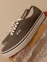 Vans Authentic Pewter/Black Grösse 40.5 Neu Berlin - Mitte Vorschau
