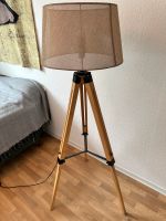 Stehlampe / Holz / Design / höhenverstellbar Berlin - Hellersdorf Vorschau