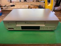 Clatronic VHS Videorecorder 6Kopf Hifi Niedersachsen - Südbrookmerland Vorschau