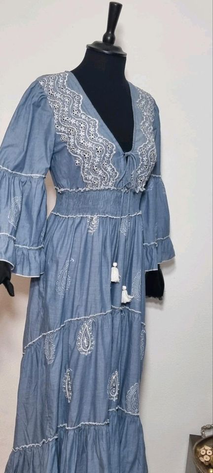 Traumhaftes Boho Maxikleid Paisley  Vokuhila Jeansblau 36 38 in München