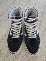 Vans Sneaker dunkelblau Gr. 38,5 Sachsen - Frankenberg (Sa.) Vorschau