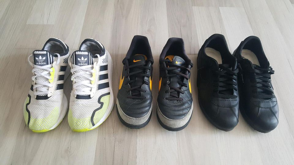 Adidas Sneaker, Nike Tiempo, Nike Cortez 1972 in Berlin