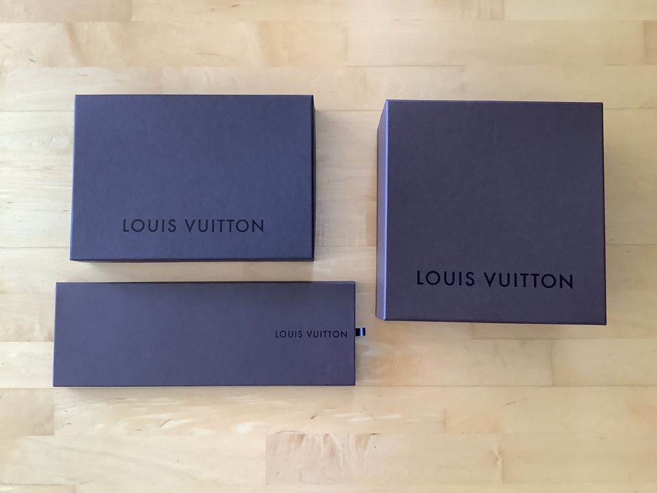 Louis Vuitton Verpackungen ORIGINAL in Gauting