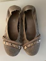 RIEKER Damen Ballerinas Schuhe in Gr. 38, Beige goldglitzernd Brandenburg - Frankfurt (Oder) Vorschau