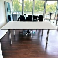 6 Stück Bürotisch Konferenztisch Schreibtisch Weiß 200x100cm Nordrhein-Westfalen - Düren Vorschau