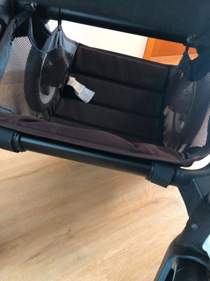 Bugaboo Buffalo in schwarz + Zubehör in München