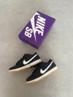 Nike Sb Dunk low Black gum schwarz 41 neu Baden-Württemberg - Friedrichshafen Vorschau