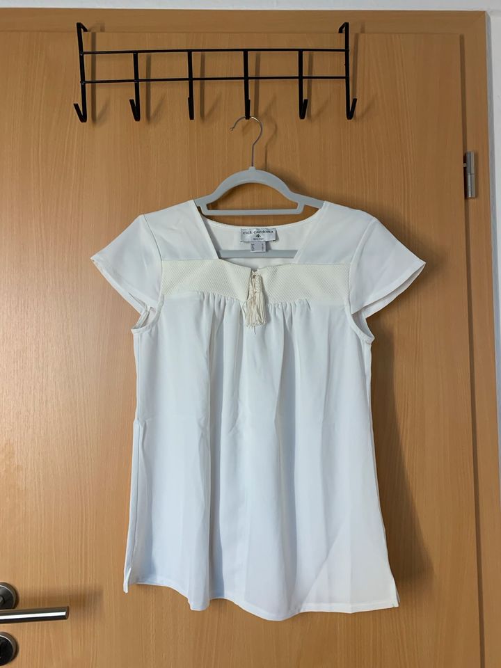 Damen weißes T-Shirt (neu, ungetragen, Gr. 34) in Stuttgart
