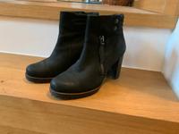Paul Green Damen Stiefeletten schwarz Gr. 4,5 bzw. 37 neuwertig Bayern - Würzburg Vorschau