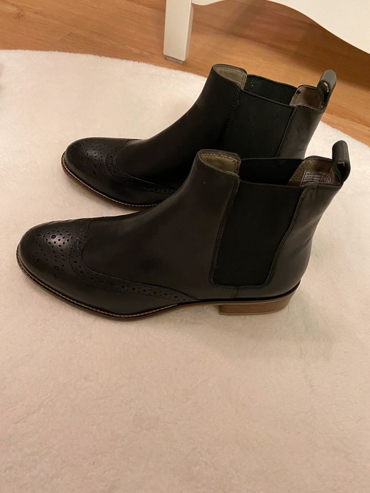 Cox Chelsea Boots Neu in Hamburg