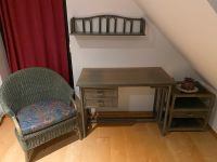 Schreibtisch mit Stuhl, Regal und Beistelltisch aus Bast / Rattan Nordrhein-Westfalen - Haan Vorschau