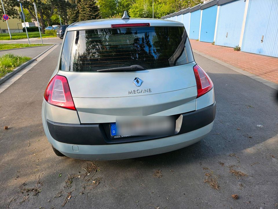 Renault Megane2 in Liederbach