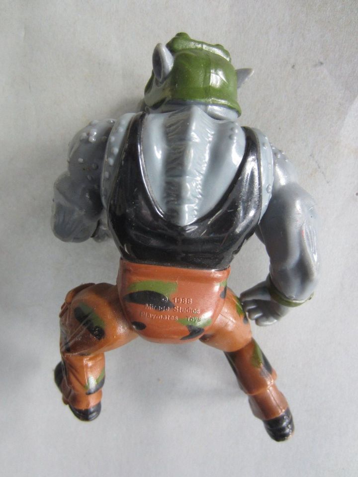 4 Captain Planet  Ninja Turtles Actionfiguren 80er/90er Jahre in Ilsede