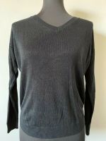 Schwarzer Pullover mit V-Ausschnitt von Vero Moda, Gr. S Brandenburg - Panketal Vorschau