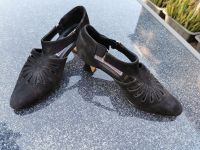 raffinierte Wildlederpumps High Heels schwarz Größe 36 Hessen - Wiesbaden Vorschau