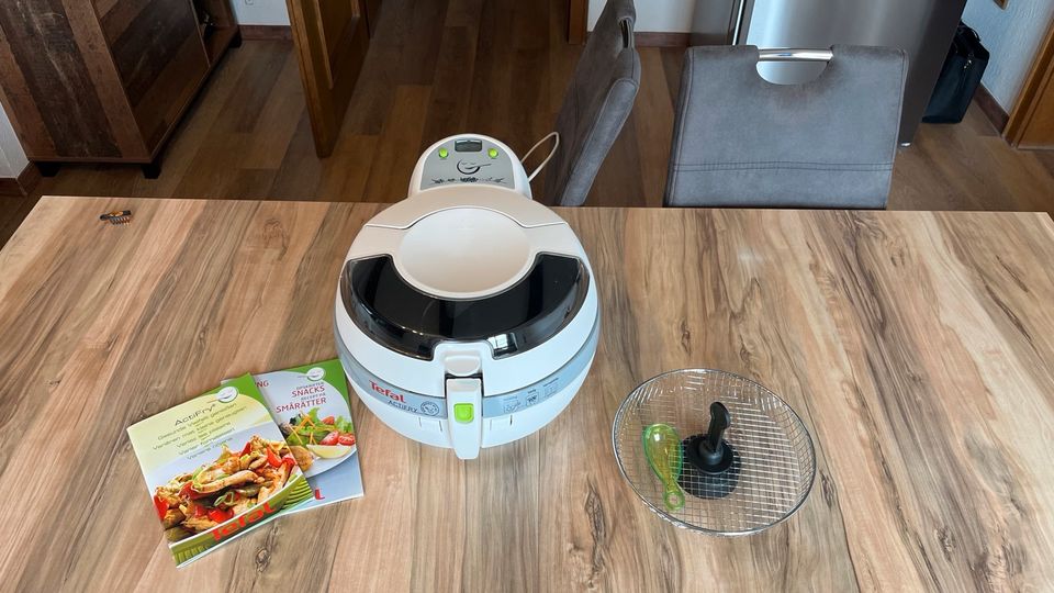 Tefal-ActiFry FZ7070 in Morsbach