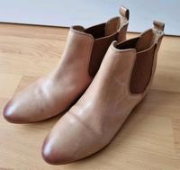Schlupfschuhe, Stiefeletten, braun Gr. 38 Kr. München - Unterhaching Vorschau
