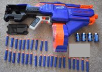 NERF NStrike Elite Infinus, mit Zubehör - sehr guter Zustand Kr. München - Garching b München Vorschau