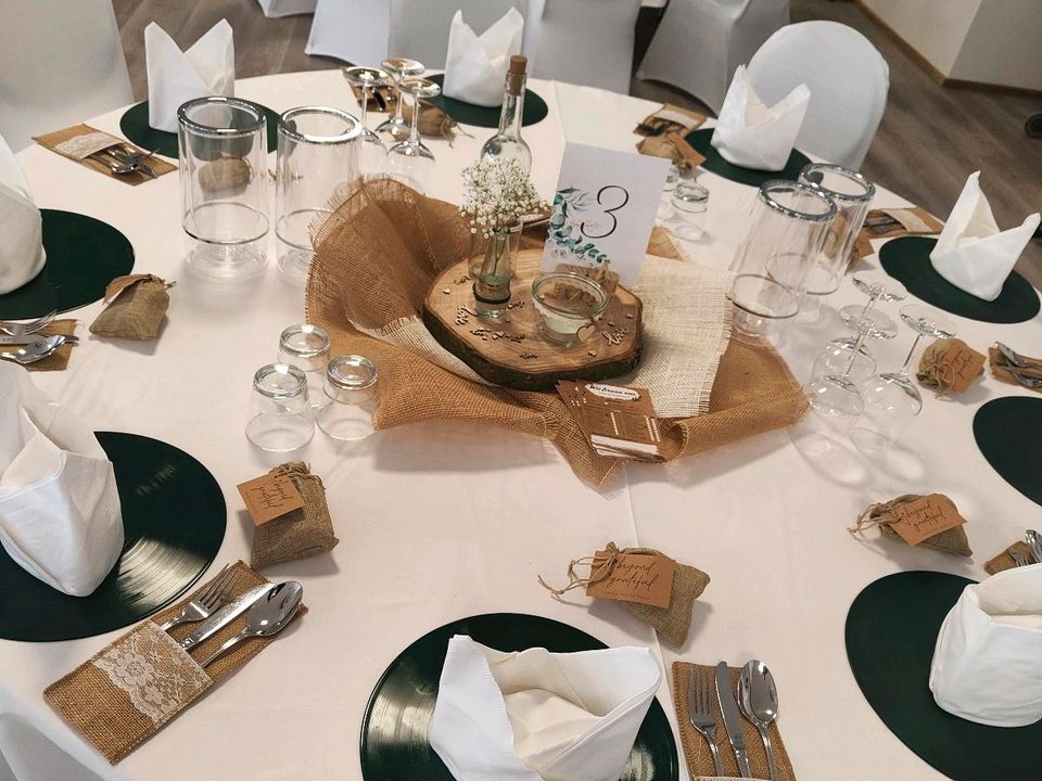 10x Tischnummern Eukalyptus Hochzeit in Bad Bibra