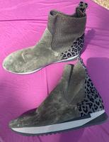 Damen Stiefeletten MARIPE Gr.38/39 Wildleder grün/schwarz*Top* Köln - Nippes Vorschau