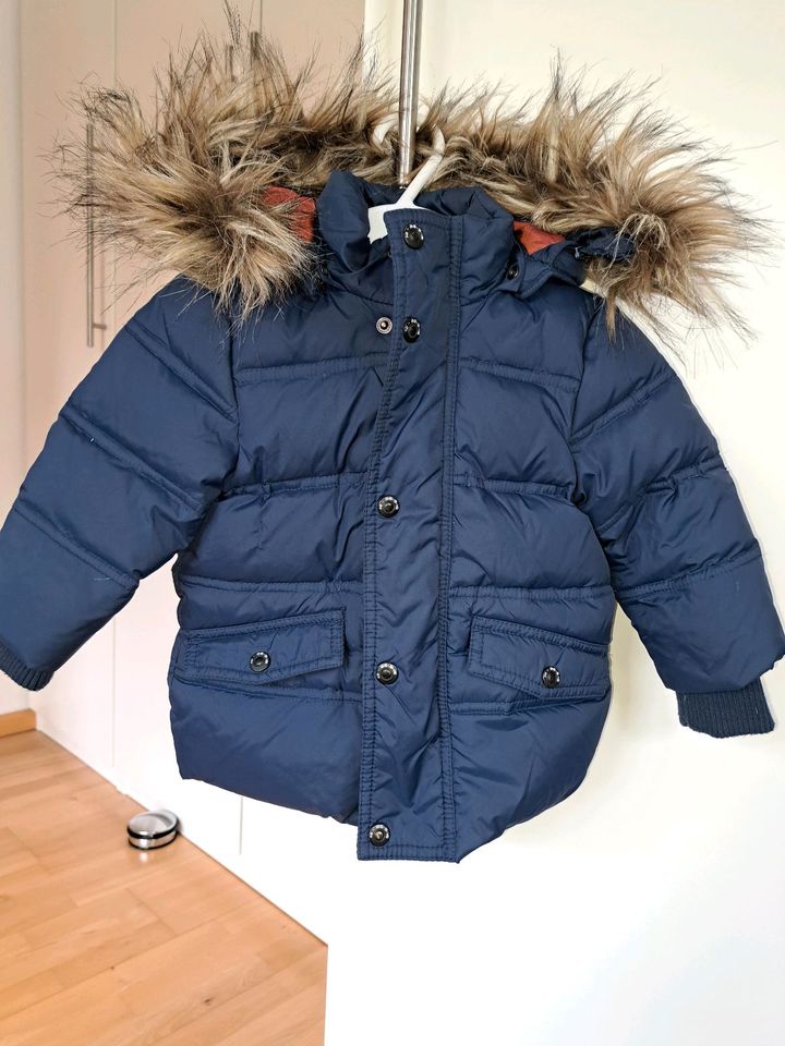 Winterjacke Stepppjacke mit abnehmbarer Fellkapuze Gr.80 Name it in Osann-Monzel