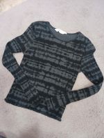 Pullover Sweatshirt Langarmshirt Mädchen große 134 140 H&M Nordrhein-Westfalen - Wesel Vorschau
