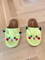 Pikachu Pokemon Slipper Pantoffeln Hausschuhe 40-42 Nordrhein-Westfalen - Moers Vorschau