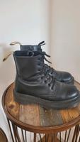 Dr. Martens Schuhe Plateau Jadon 2 Air Wair 41 Düsseldorf - Düsseltal Vorschau