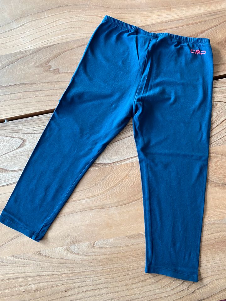 CMP Legging 3/4 Gr. 152 blau mit Sternen NEUWERTIG in Betzdorf