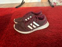 Adidas Schuhe weinrot 39 1/2 Berlin - Tempelhof Vorschau