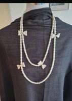 Kawaii Cute Vintage lange Perlen Kette mit Schleife Bayern - Augsburg Vorschau