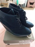 Adidas Winter Wedges. Größe 6,5 . Neu Hessen - Gladenbach Vorschau