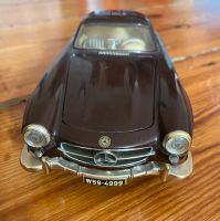 Modellauto 1/18 Mercedes 300SL Friedrichshain-Kreuzberg - Friedrichshain Vorschau