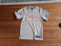 Graues T Shirt von FUBU Hessen - Langenselbold Vorschau