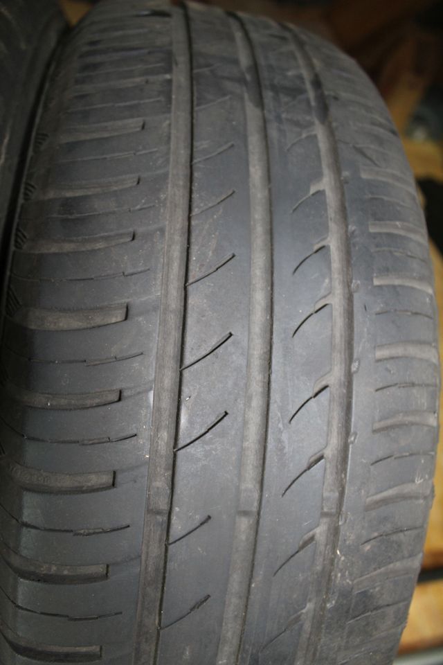 4 Sommerreifen Sommer-Reifen 195/65 R15 91H Continental Conti Eco in Mölbis