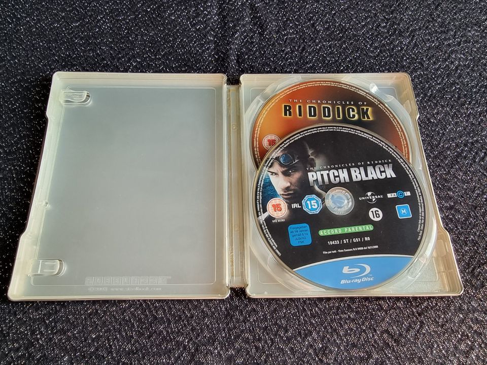 Pitch Black und Riddick - Blu-Ray Steelbook - FR Import - selten in Schenkelberg