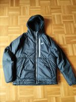 Nike Thermafit Übergangsjacke schwarz,wie neu Nordrhein-Westfalen - Neukirchen-Vluyn Vorschau